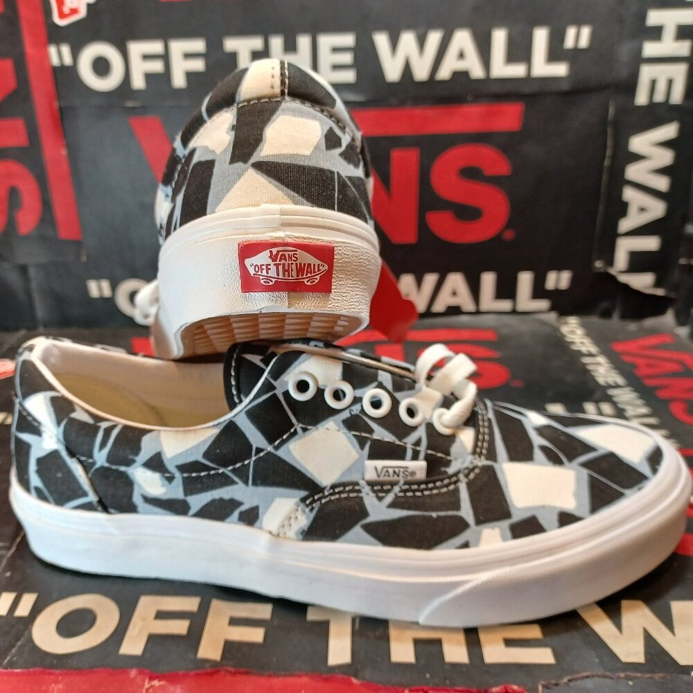 Vans Men's 7/Women's 8.5 Mosaic Black Blue White Checkerboard Canvas VN0A54F19M1